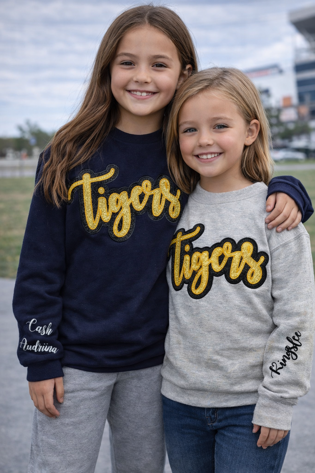 Tigers Glitter (Crewneck Sweatshirt)